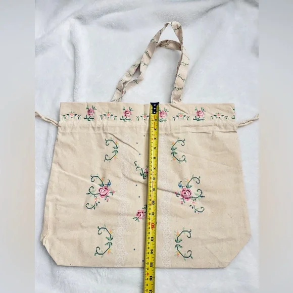 Sezane x Sea NY limited edition tote bag - Picture 7 of 11